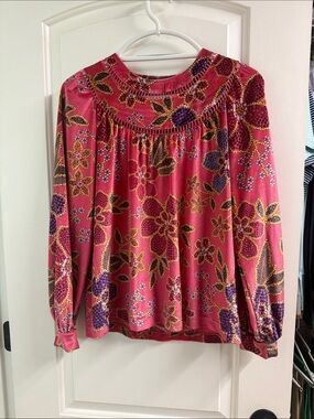 FARM Rio Pink Floral velvet Long Sleeve Blouse